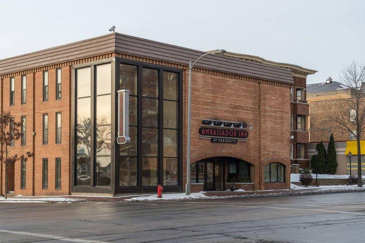 Ramada By Wyndham Milwaukee Otel Dış mekan fotoğraf