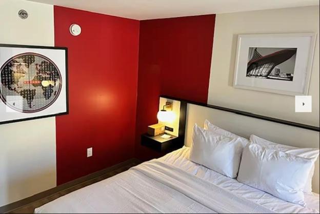Ramada By Wyndham Milwaukee Otel Dış mekan fotoğraf